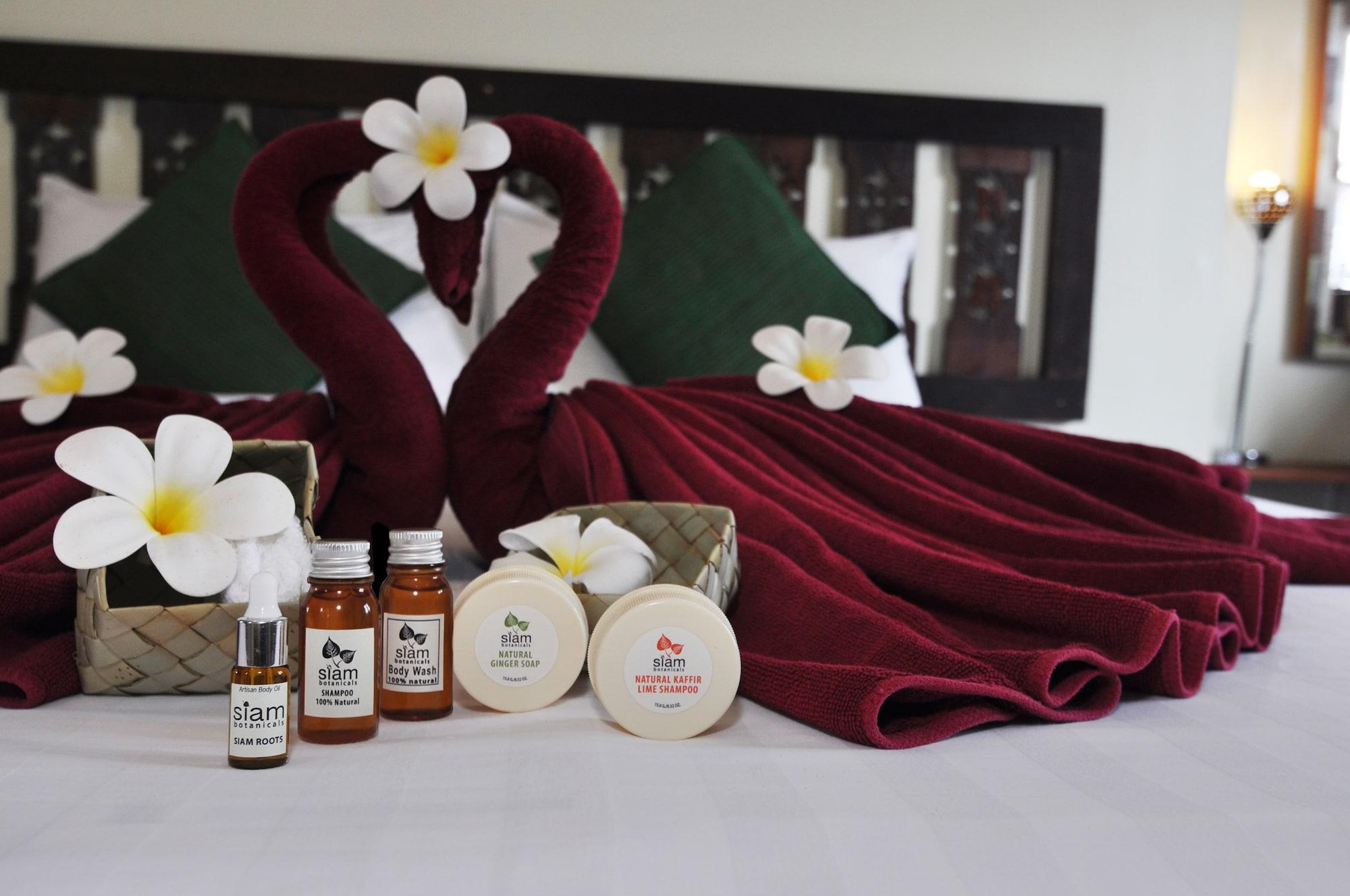 Pier 42 Boutique Resort & Spa Chalong Buitenkant foto