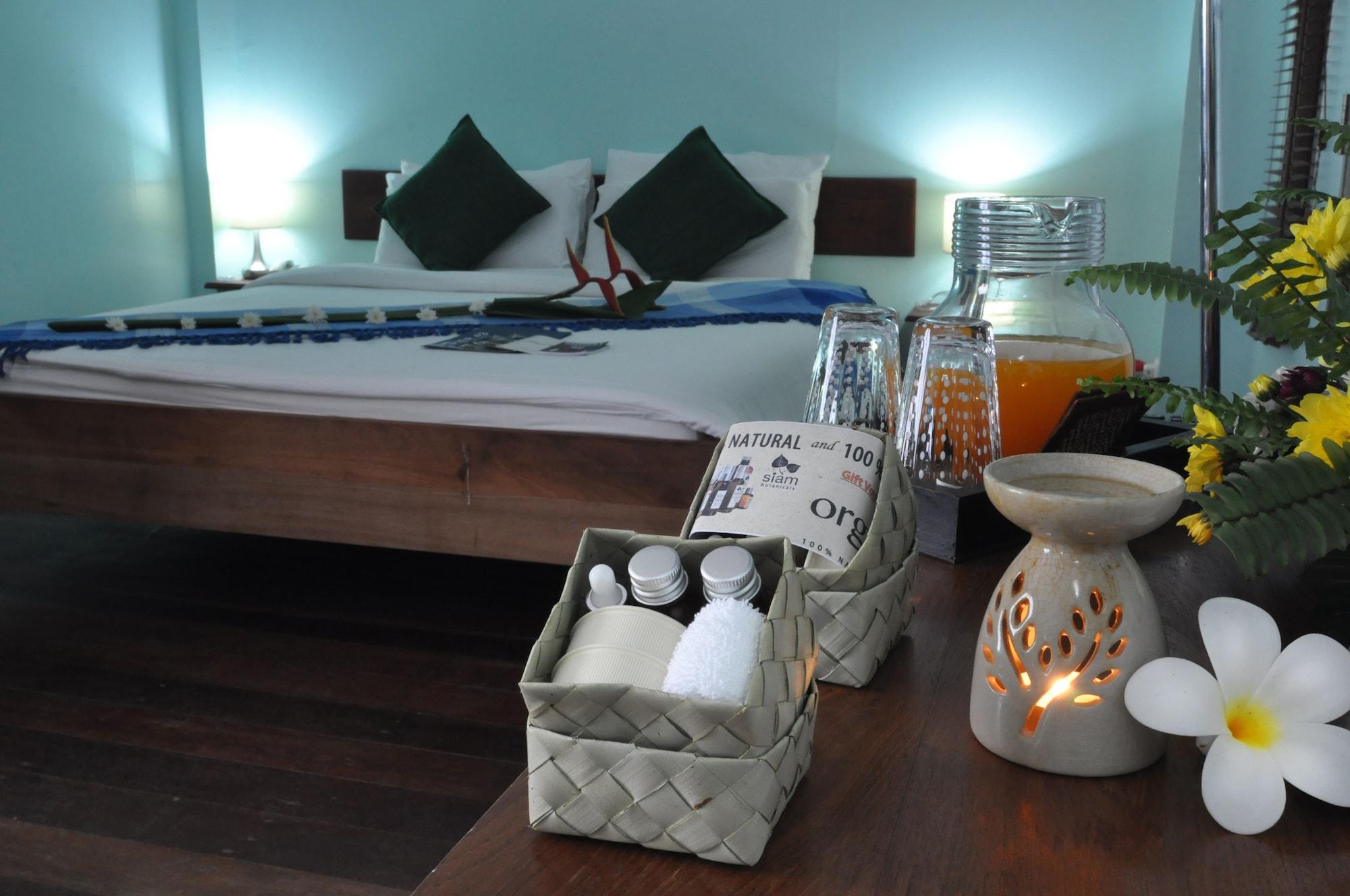 Pier 42 Boutique Resort & Spa Chalong Buitenkant foto